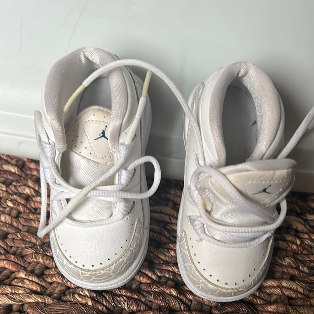 Nike White Air Jordan Sneakers Soft High-Top Design - Picture 1 of 5